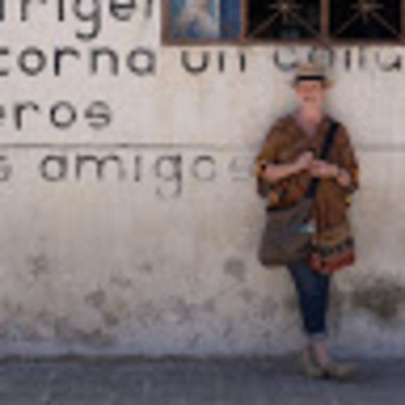 Meet your Posher, Tanya - Picture 1 of 1